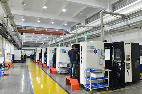 4-axis-Machining-Center-2.jpg